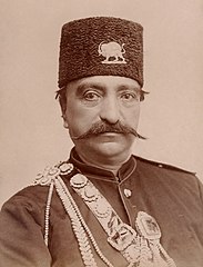 ناصرالدین شاه قاجار و گربه اش