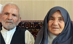 مامان و بابا تاج روی سرن...