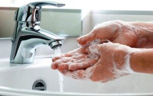 در شستشو [نيز ]اسراف هست،در هر چيزى اسراف وجود دارد. پیامبر اسلام(ص)
